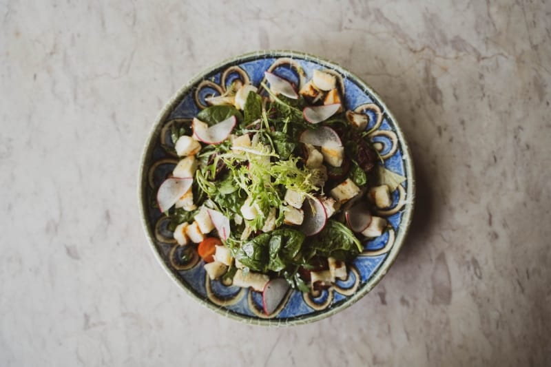 salata halloumi
